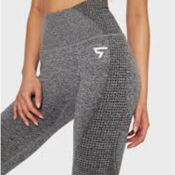 Gymshark Women’s Gray Vital Boost Leggings, Size Medium, Excellent Used Con - Picture 1 of 5